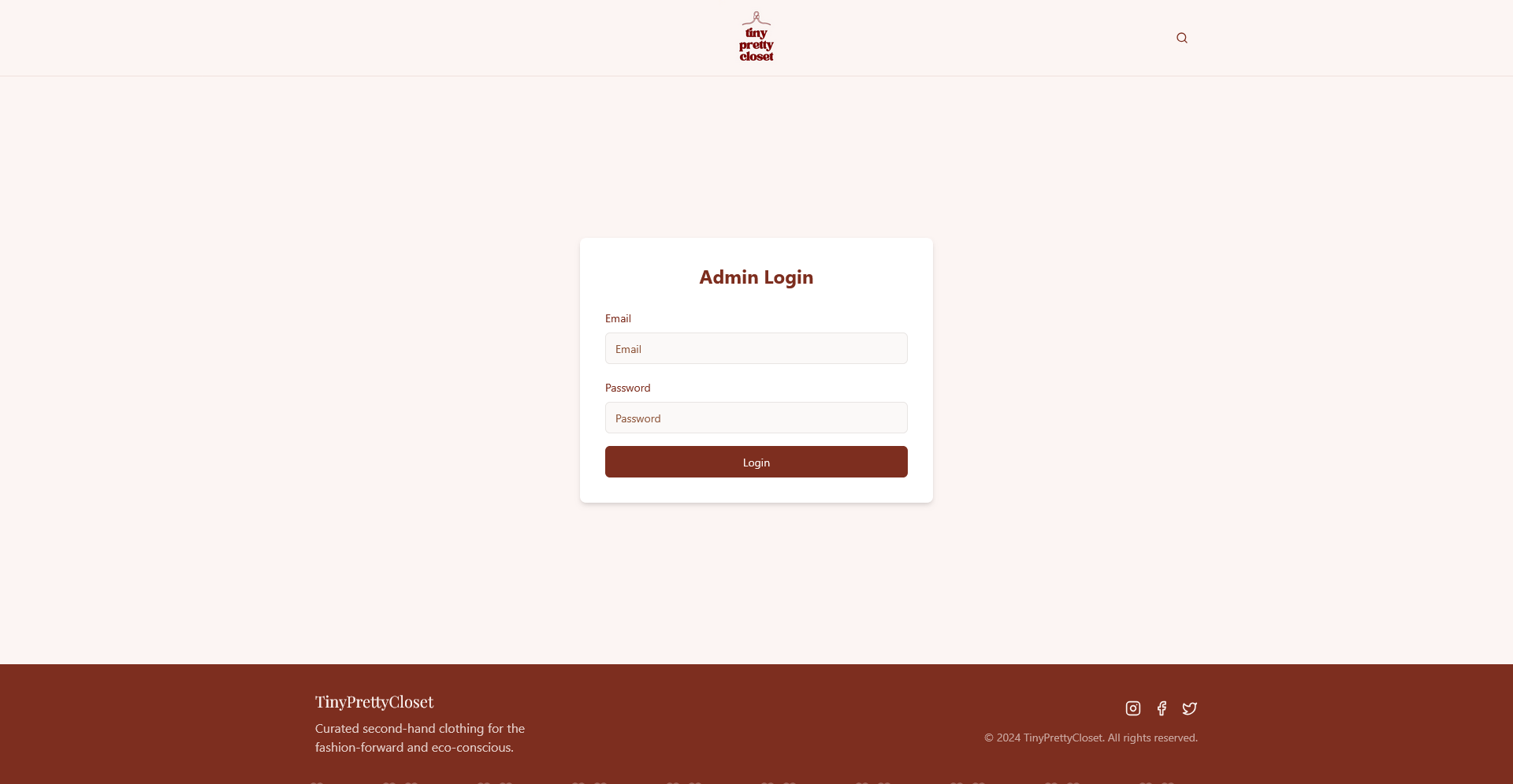 Tiny Pretty Closet - Image 3